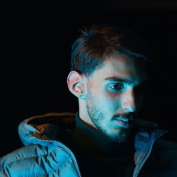 aks